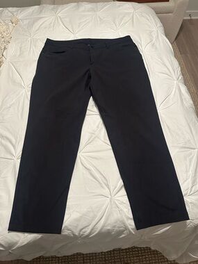 lululemon athletica Men's Black Dress Pants - Slim Straight